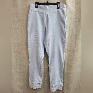Crown & Ivy Women's Pinstripe Blue White Nautical Ankle Pull On Pants Size 8